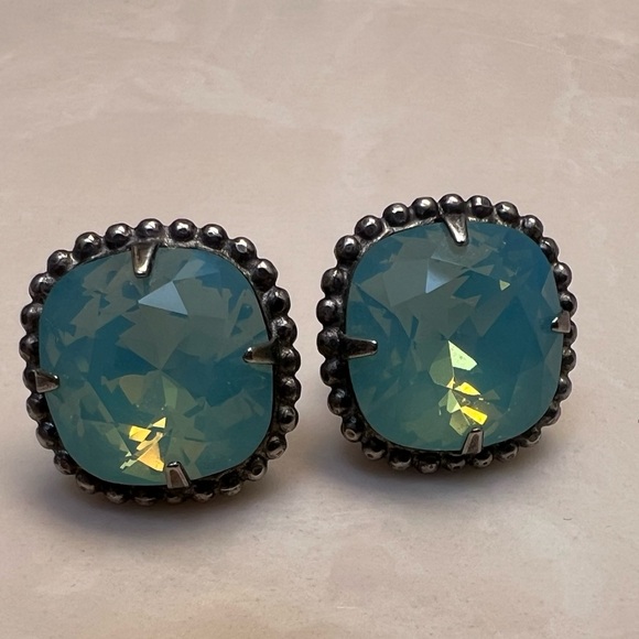 Sorrelli Aquamarine and Silver Large Stud Earrings - Picture 4 of 6